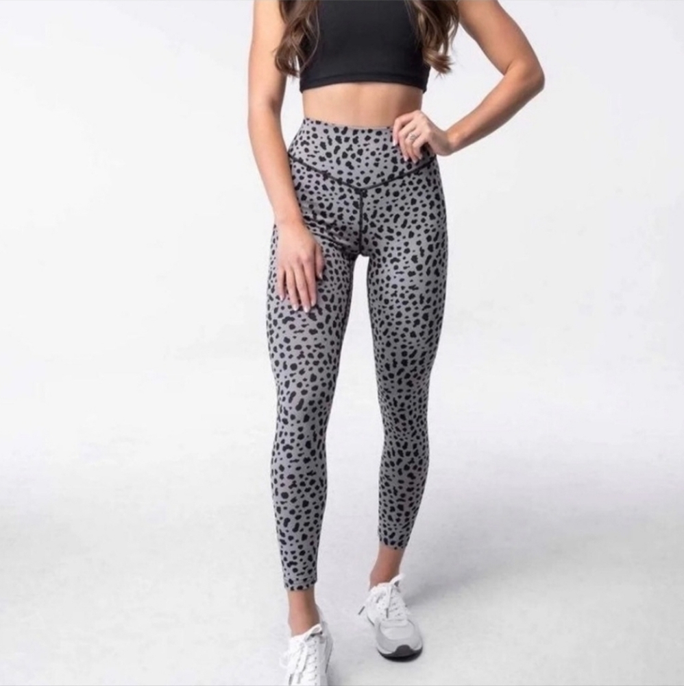 OG Vitality High-Waist Grey Leopard Print Leggings